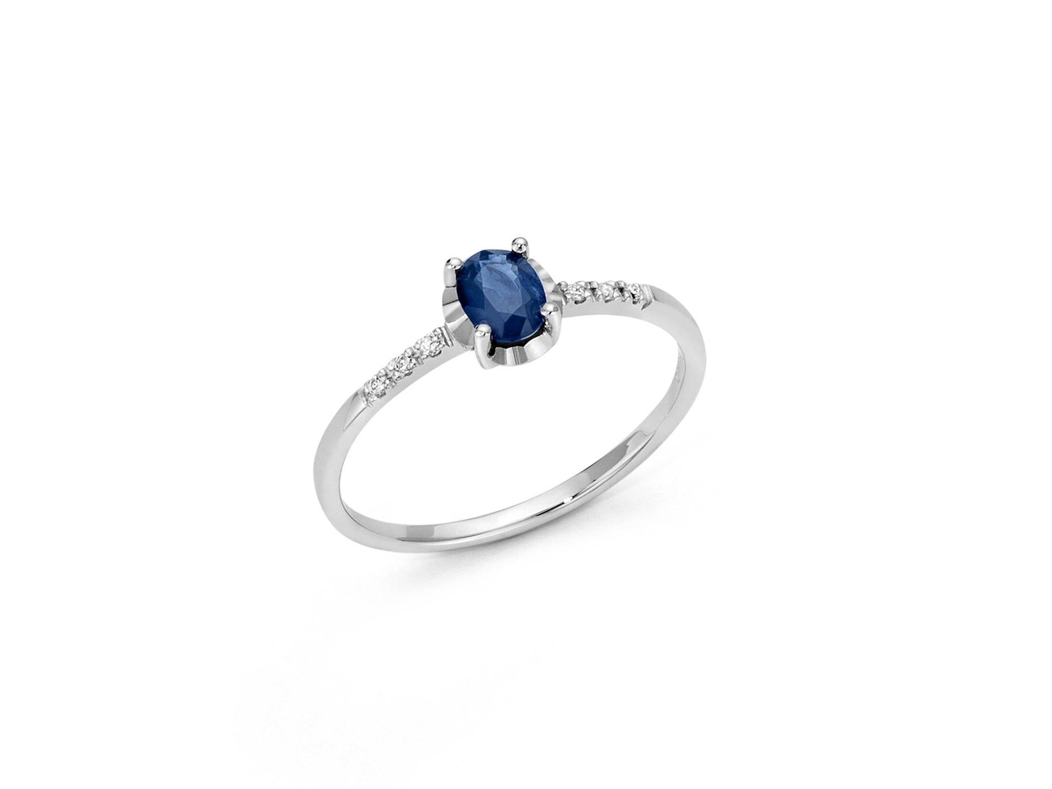 White gold, sapphire and diamond ring, Miluna