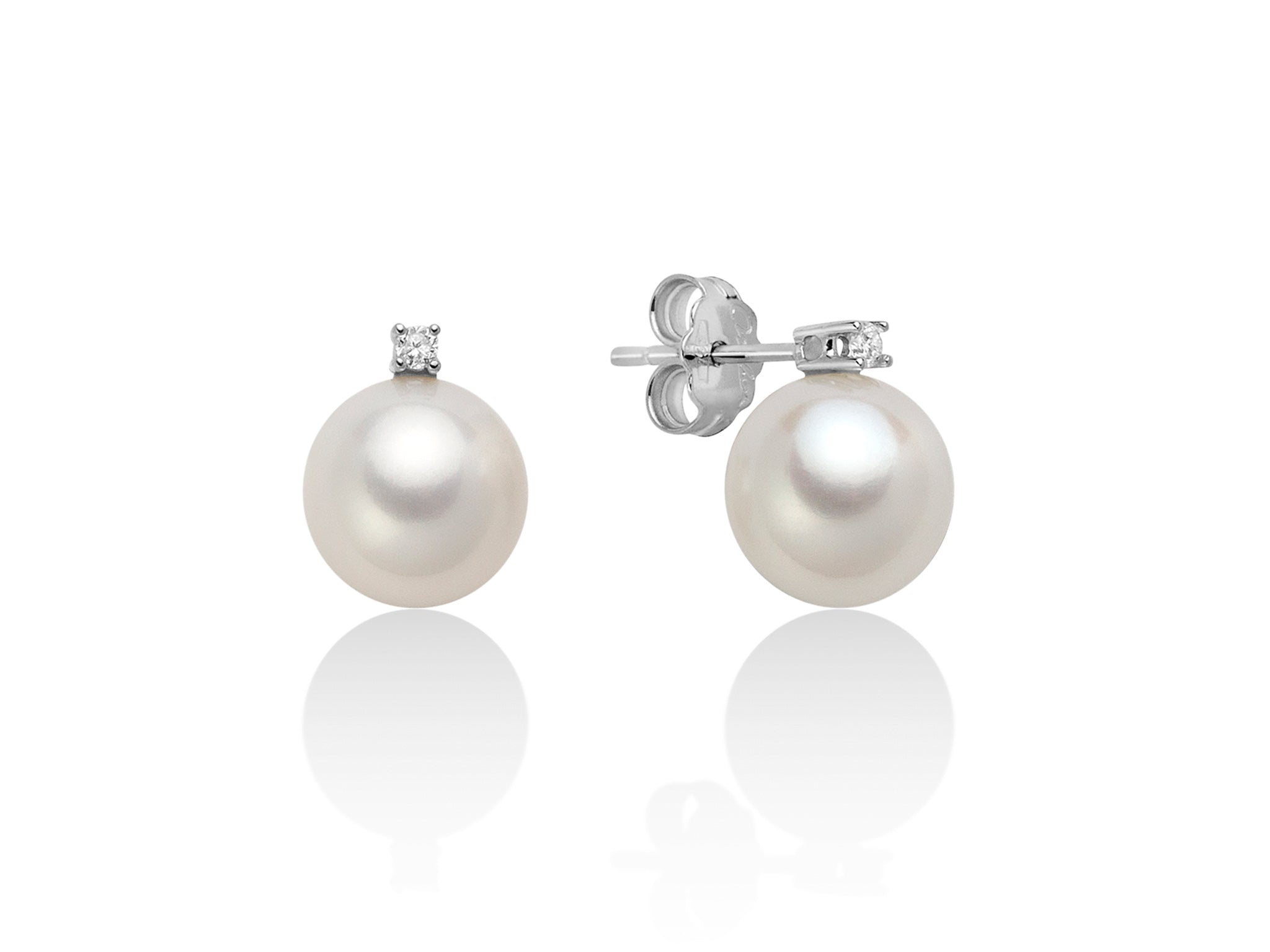 White gold, diamond and pearl earrings, Miluna