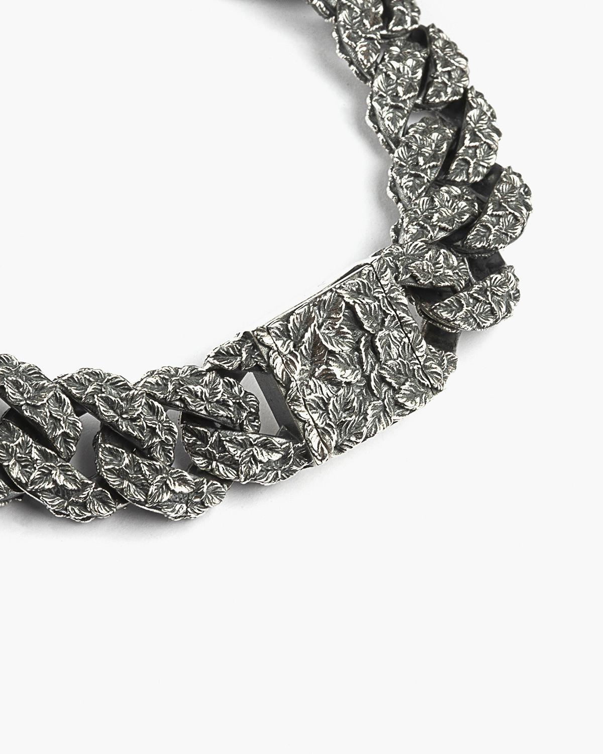 Silver bracelet, square curb with thread plate, Nove25